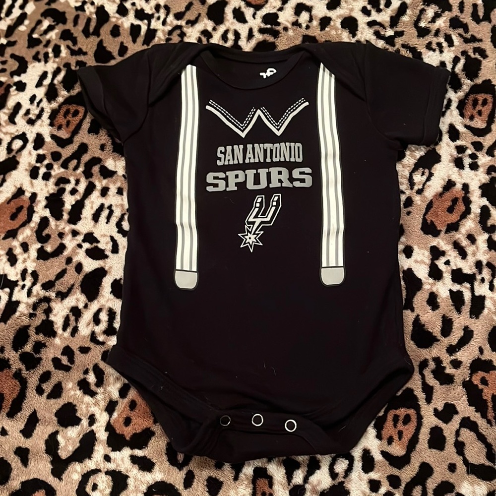 Spurs Onesie